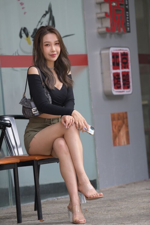 yishi11001.jpg