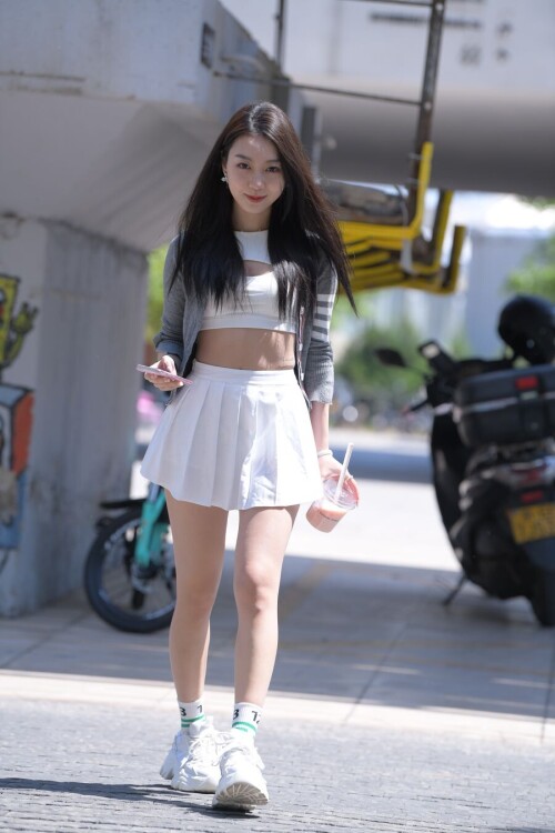 yishi18002.jpg